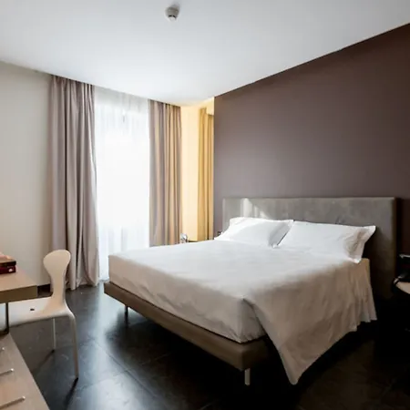 Fuori Le Mura 4*
