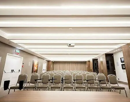 Hotel Fuori Le Mura 4*