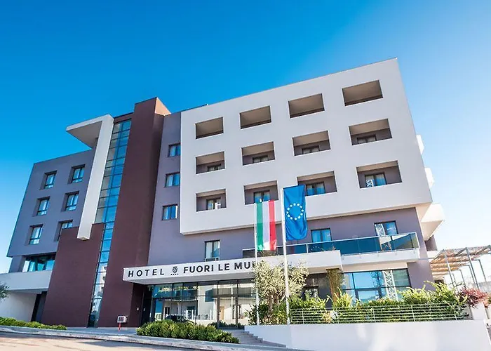 فندق Fuori Le Mura 4*