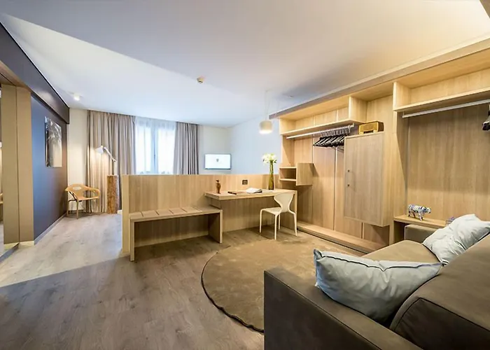 Fuori Le Mura 4* ألتامورا