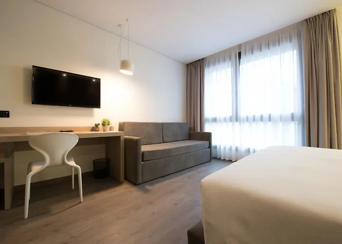 Fuori Le Mura ألتامورا